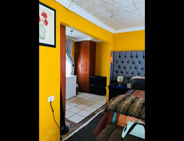 3 BEDROOM FREESTANDING FOR SALE IN SOSHANGUVE XX